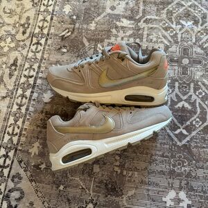 (Women) Nike Air Max Command Premium 'String Metallic Gold' 718896-228